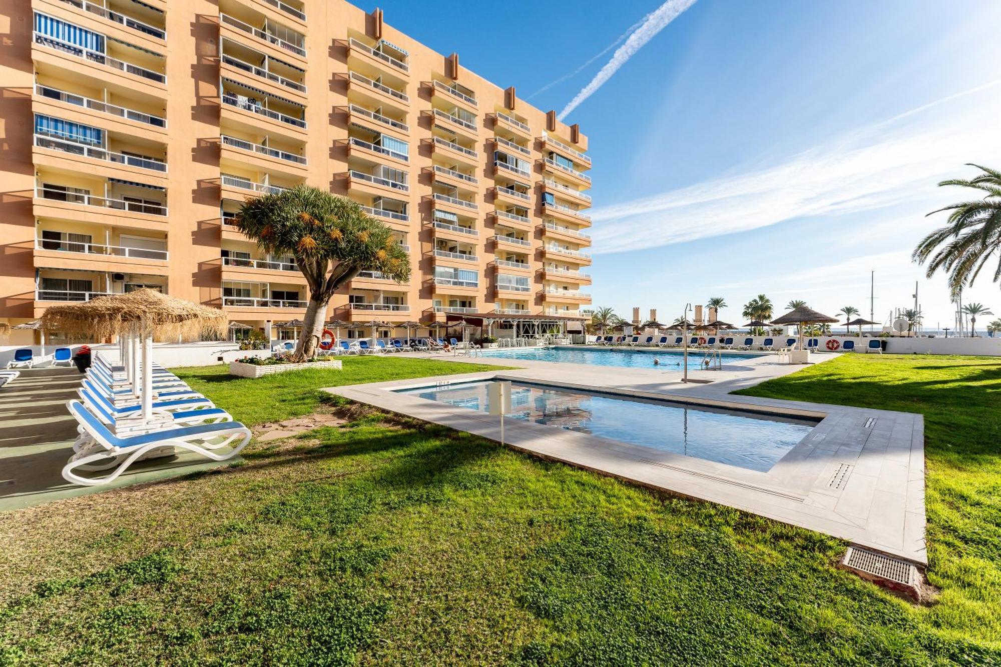 Apartament Pyr Partial Seaview